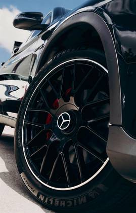 MERCEDES-BENZ GLC 250 2.0 CGI GASOLINA 4MATIC 9G-TRONIC